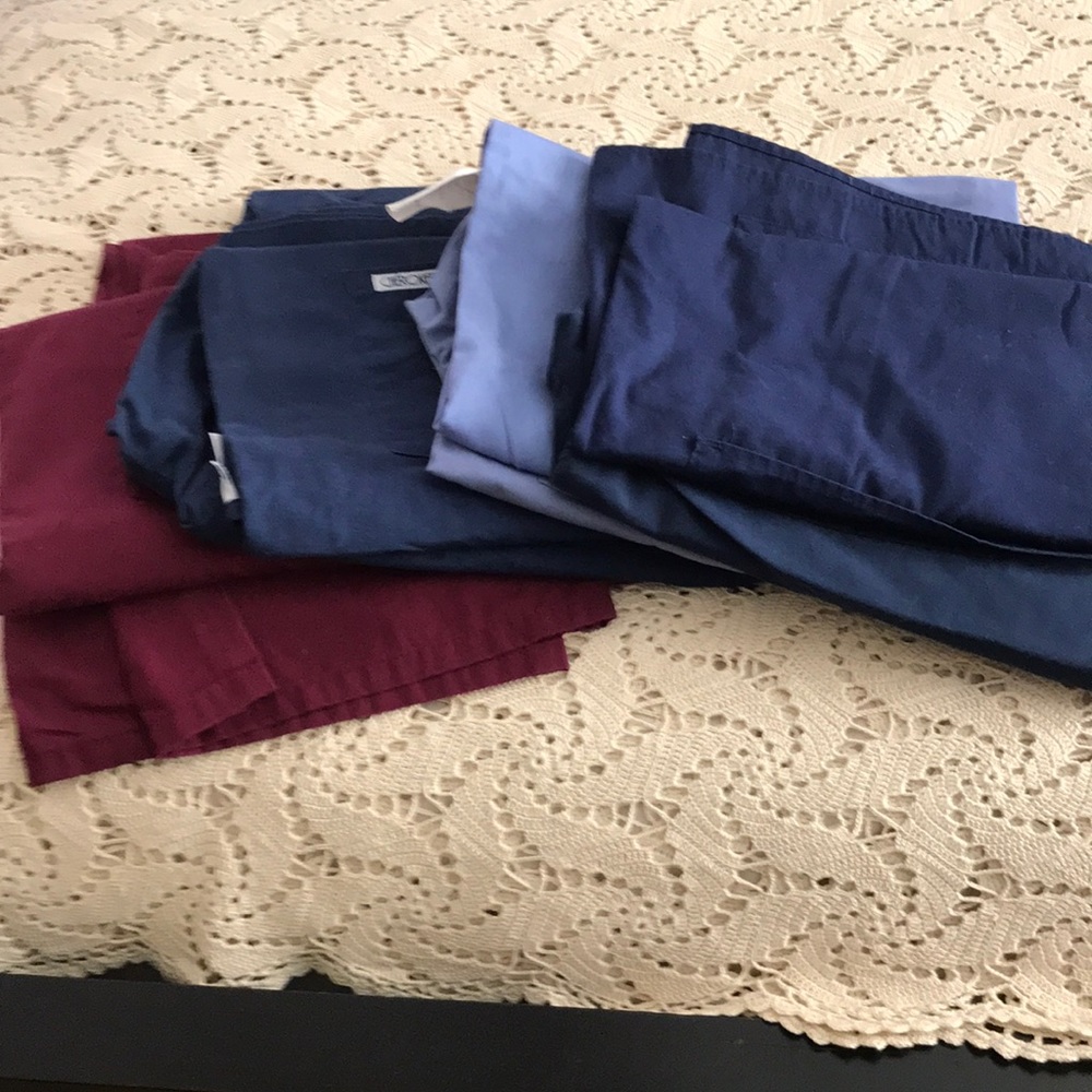4 solid scrub sets